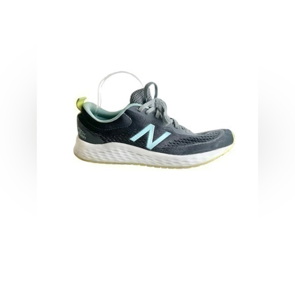 New Balance Sneakers Womens 11 Running Hiking Walking